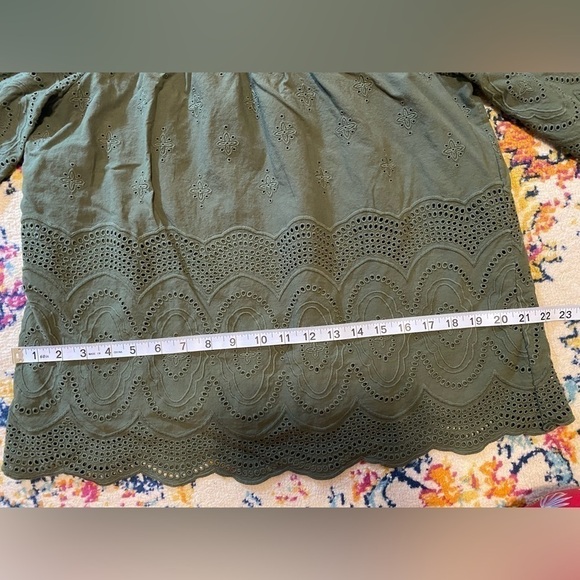 $8 SALE Daniel Rainn Off Shoulder Eyelet Blouse - Picture 7 of 11